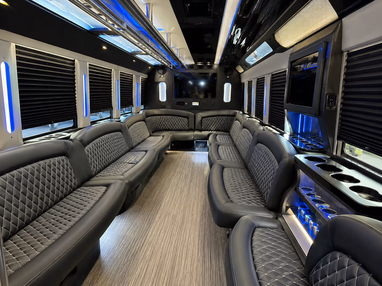 Sioux Falls Homecoming & Prom Party Bus Rentals