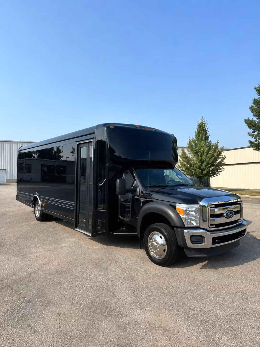 Fargo Winery Tour & Pub Crawl Transportation